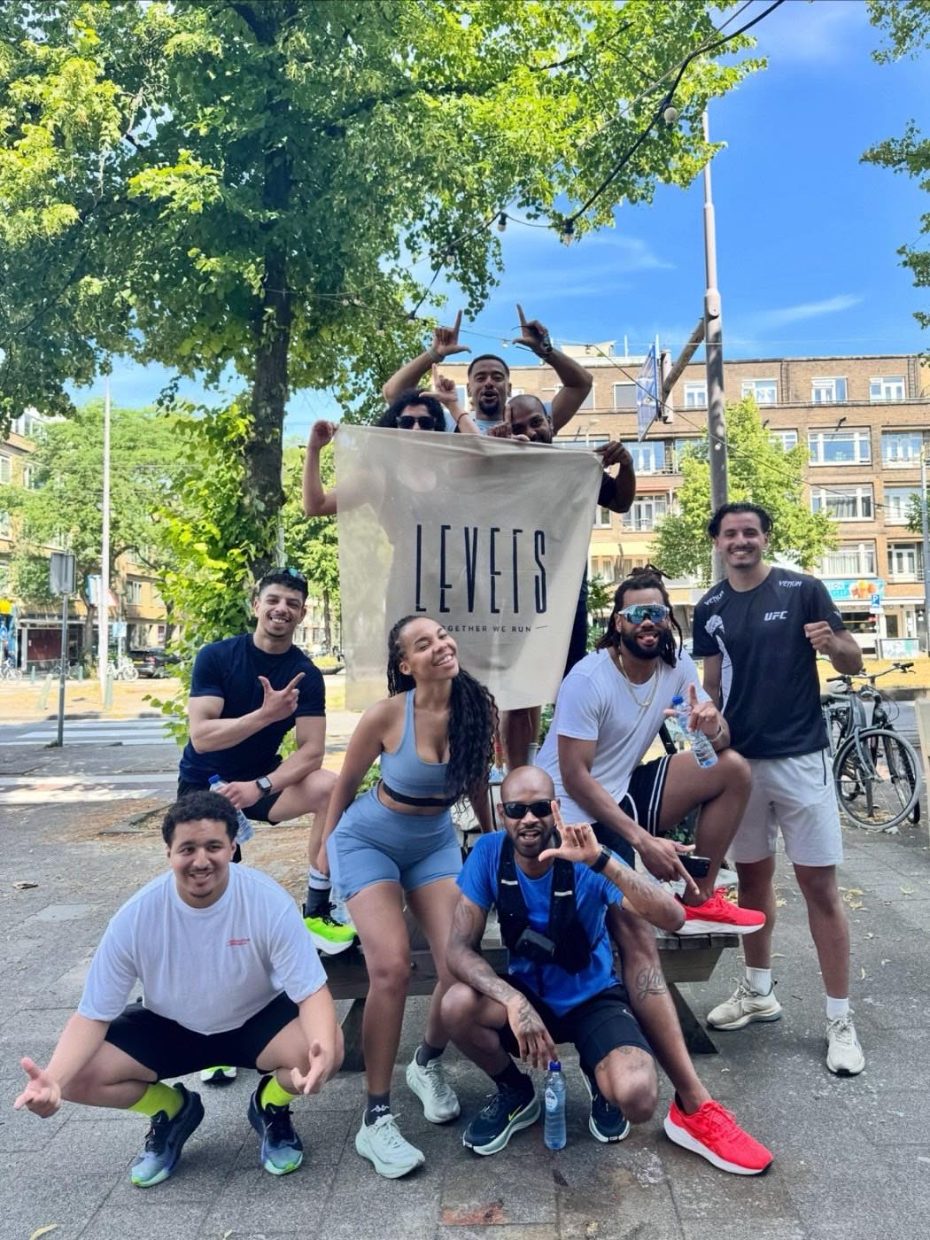 Runners from LEVELS Run Club on a Sunday 5K through Rotterdam